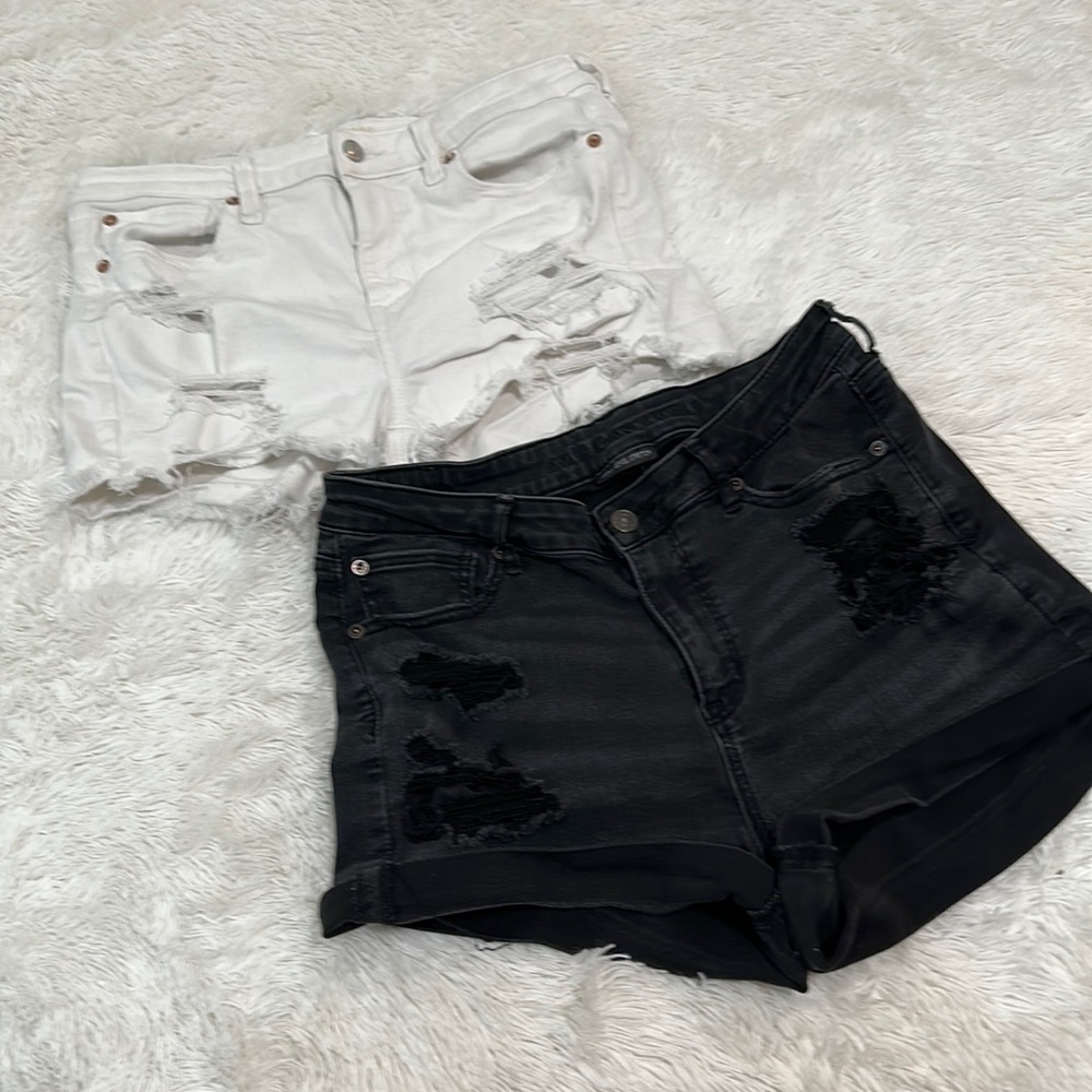 American Eagle Outfitters White & Black Distressed Denim Jean Shorts
